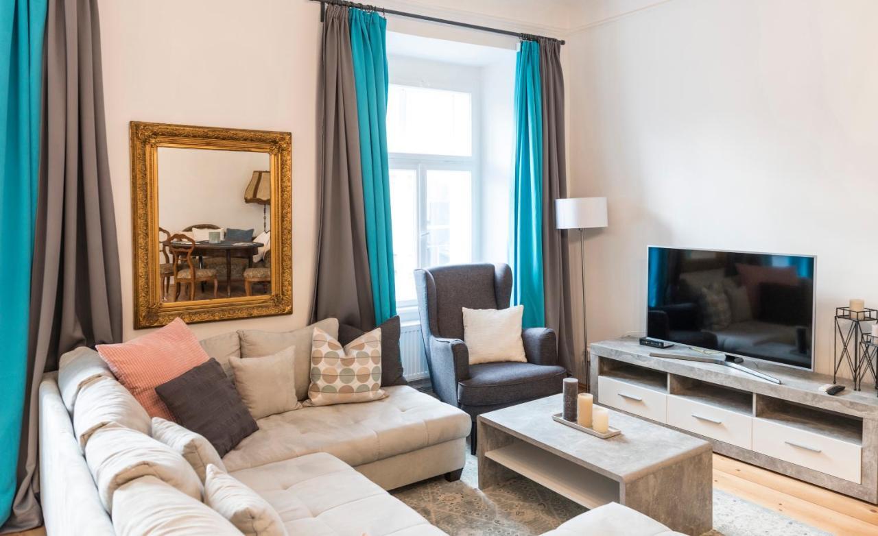 Hoferhaus Apartment
